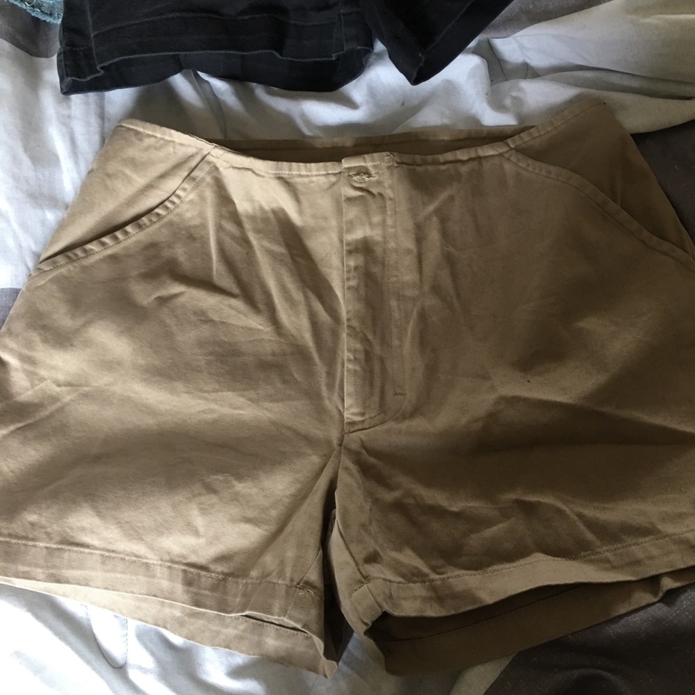 Beige shorts size 8
